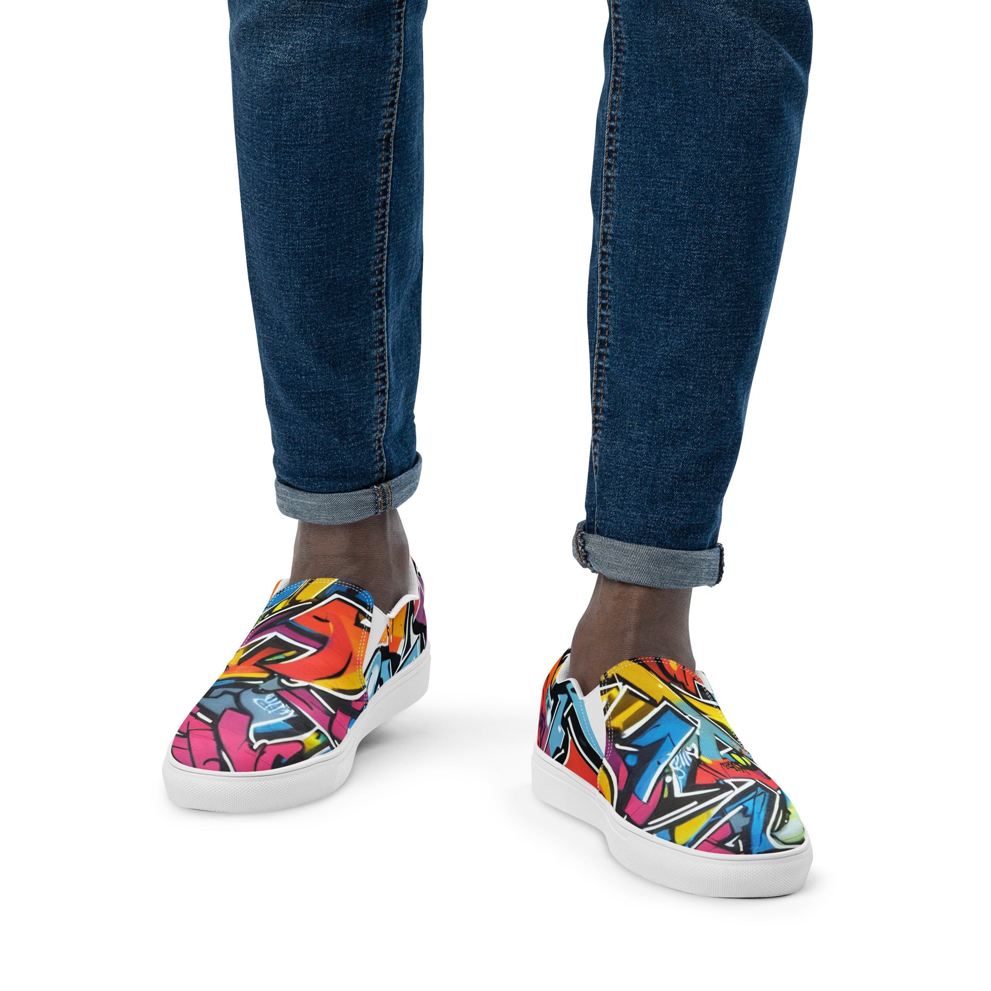 Graffiti slip-on canvas shoes
